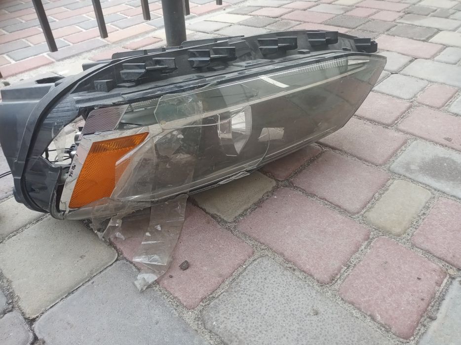 Фара vw jetta 2015 usa