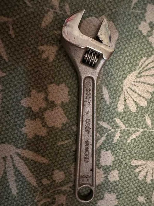 Chave inglesa 8” Arax