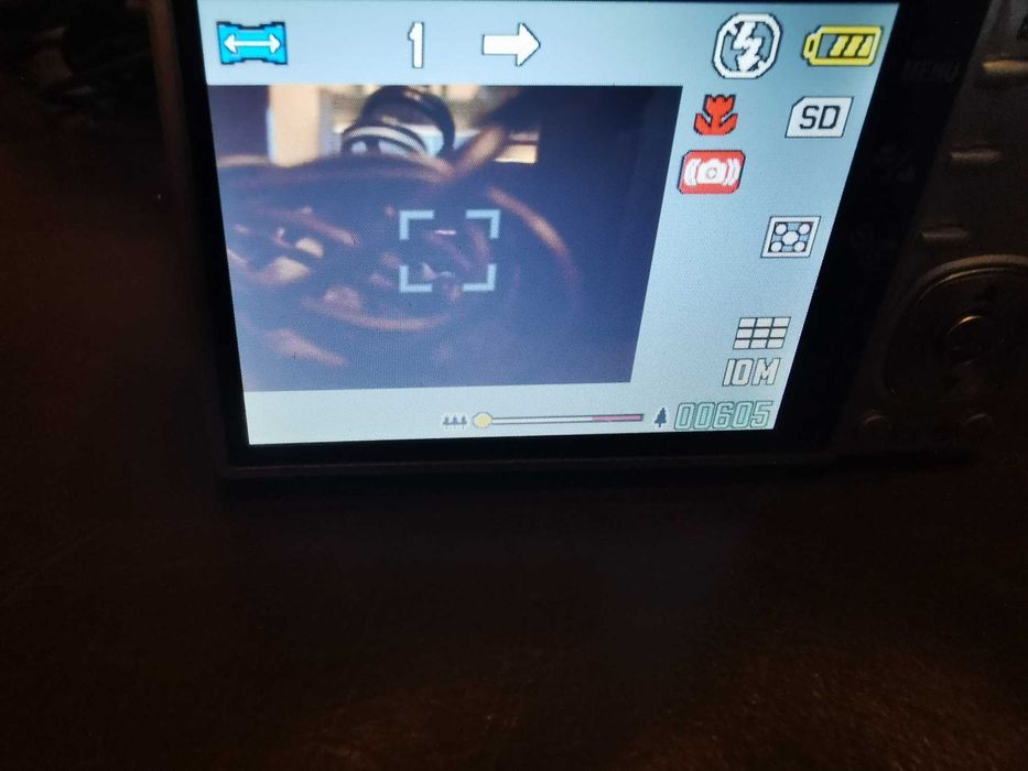 Aparat cyfrowy Traveler DC-XZ6