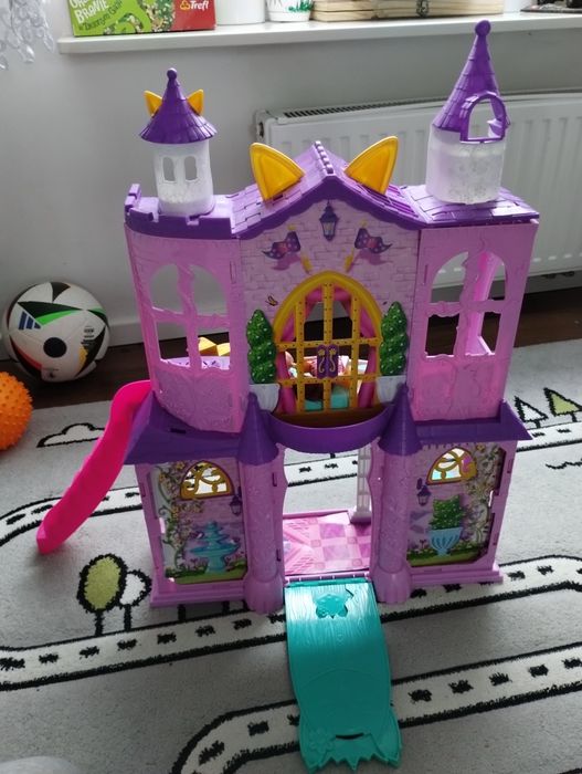 Domek dla lalek. Polecam