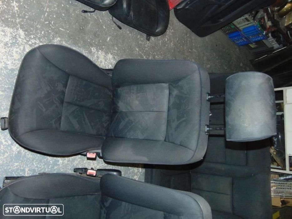 Mercedes E W210 conjunto de estofos