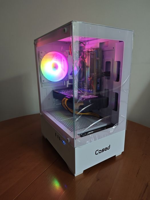 Komputer gamingowy Intel i5 GTX 970 SSD RGB e-sport akwarium