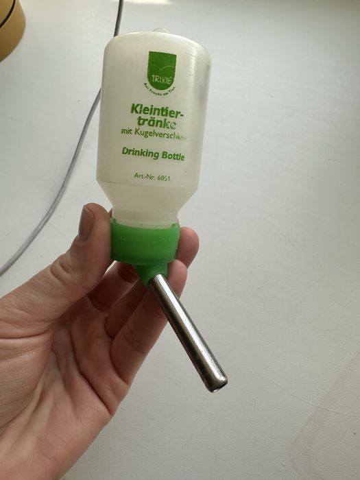 Поїлка для тваринок