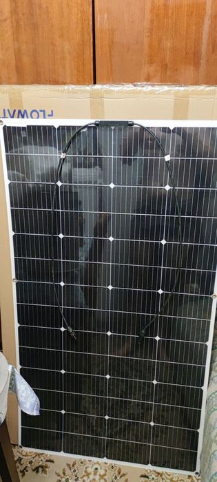 Flowatt гнучка сонячна панель 200 W / Вт (вага 3 кг)