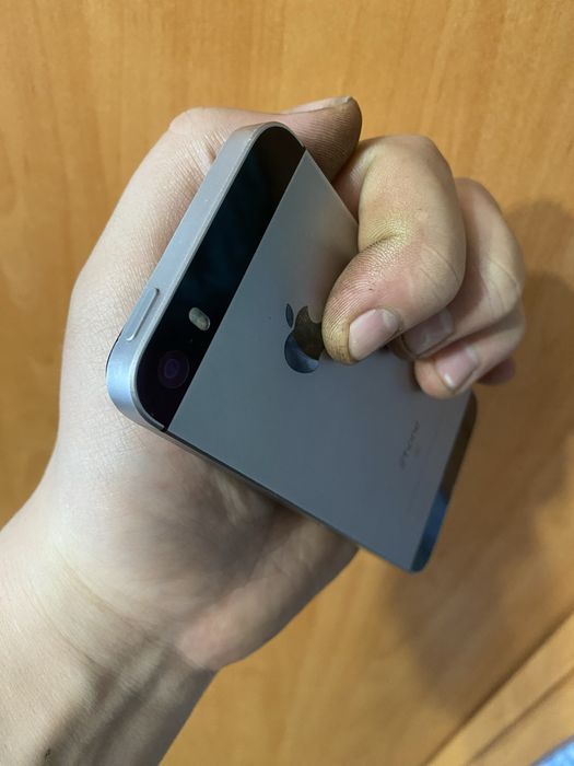 Iphone SE 1 32gb space gray Отл сост айфон неверлок все робить супер