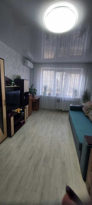 Продам двокімнатну квартиру