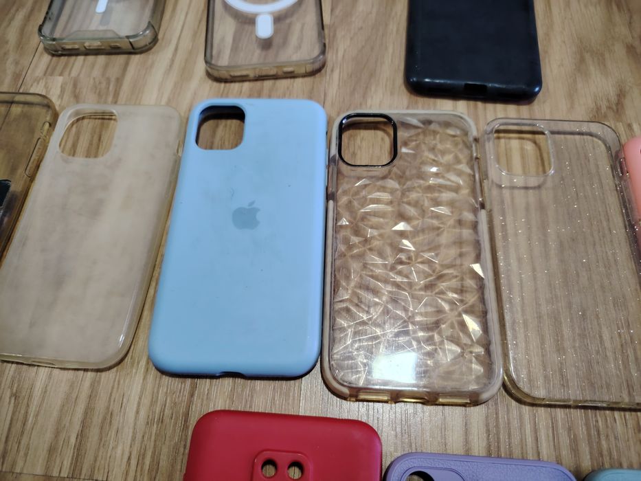 Várias capas,de vários modelos de tlms.