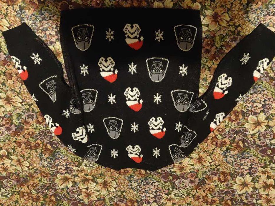 Продам детский  новогодний свитер ZARA, little kids