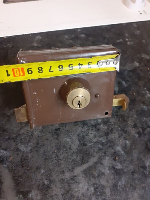 Fechadura 10cm, 5.5cm do canhão