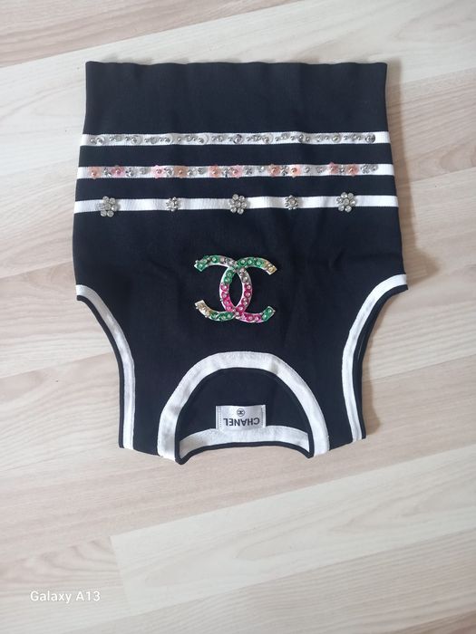 Chanel bluzeczka krótka prążek s