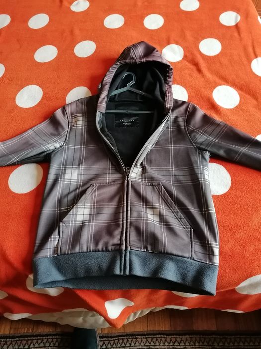 Casaca com capuz Zara Tam. M-L