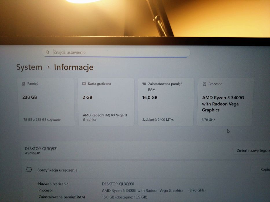 Komputer PC stacjonarny AMD Radeon ryzen 5 16 GB ram