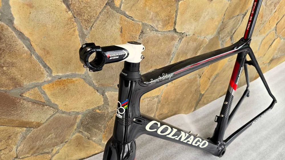 Карбонова шосейна рама Colnago CLX EVO