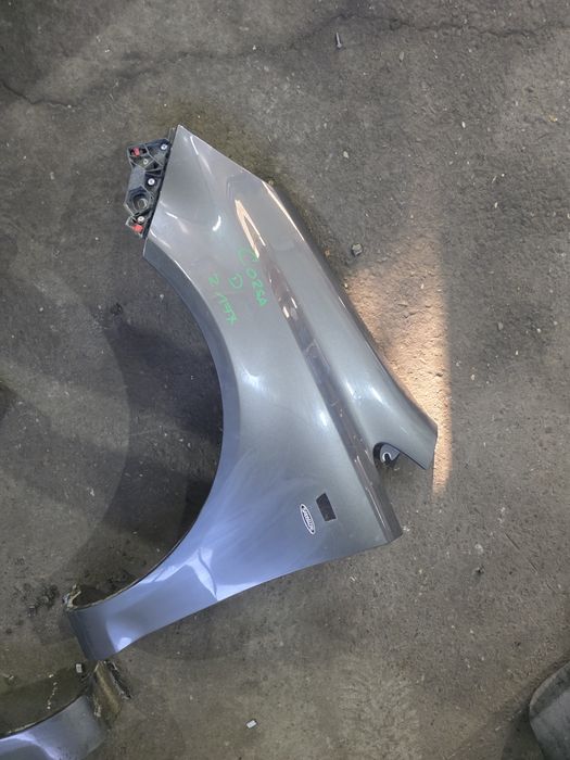 Corsa D Błotnik przód z177