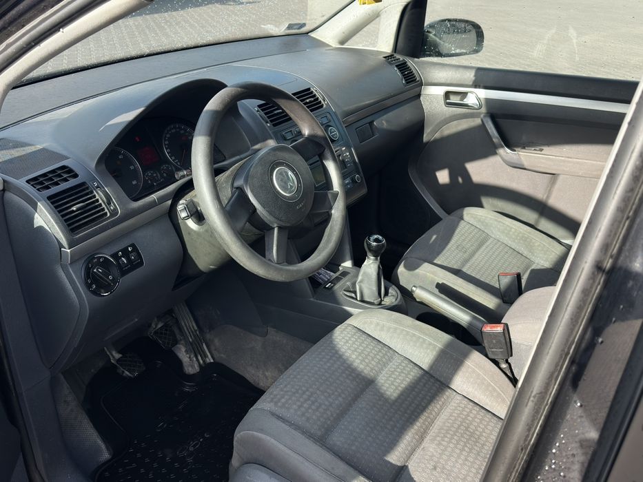 Фольксваген Туран   1.9tdi не розмитнений Тільки пригнаний
