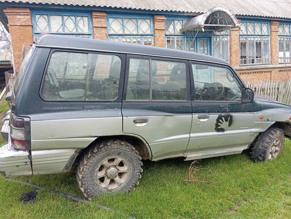 Продам по зп Паджеро2 рестайлинг