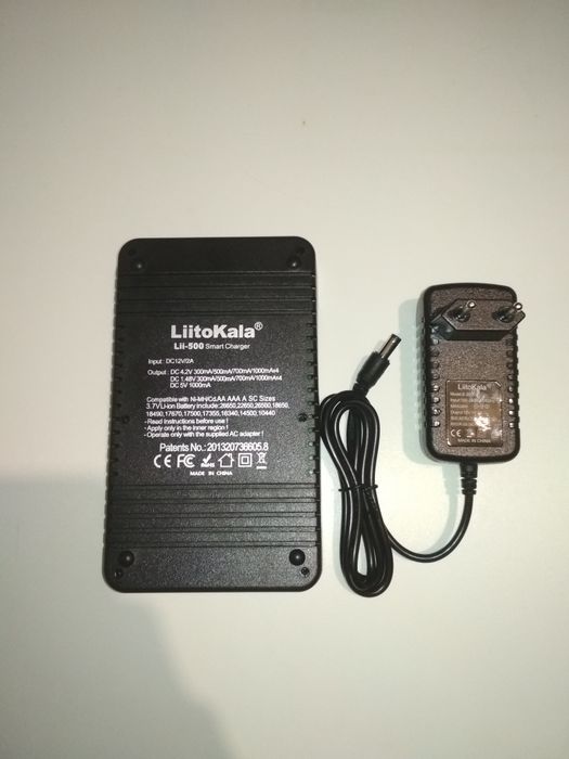 Powerbank + Универсальное зарядное устройство LiitoKala lii-500 для вс