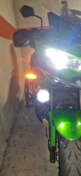 Kawasaki versys 650 GT (35kw)