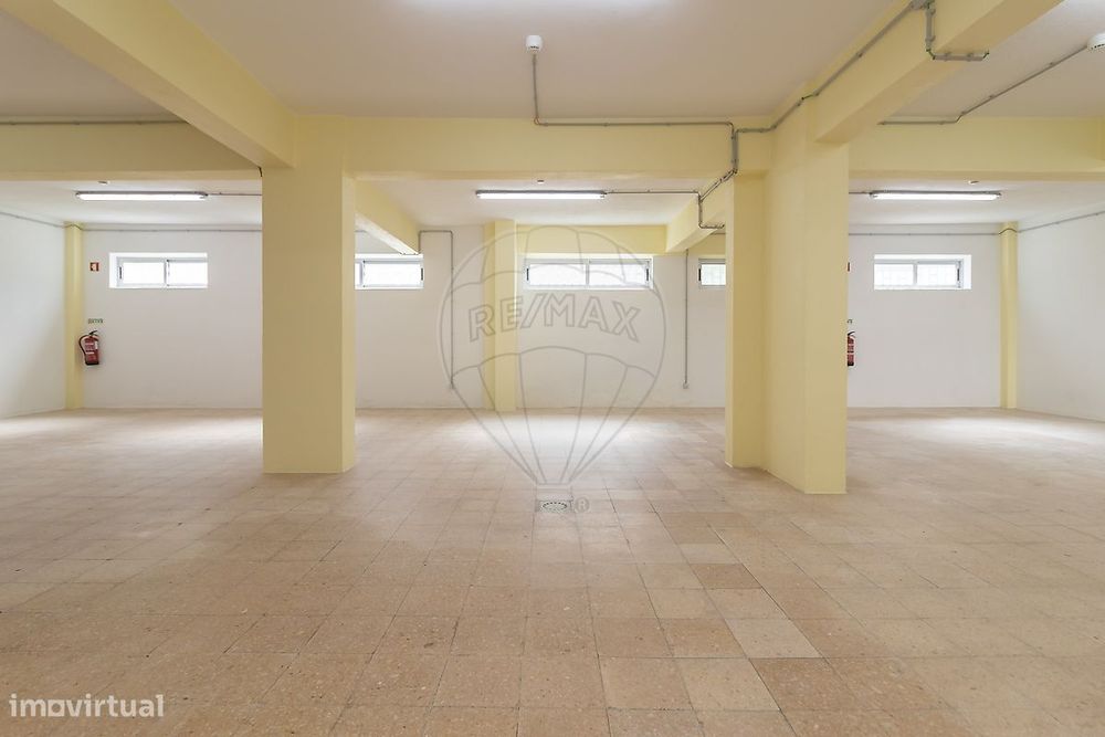 Armazém T0 para venda