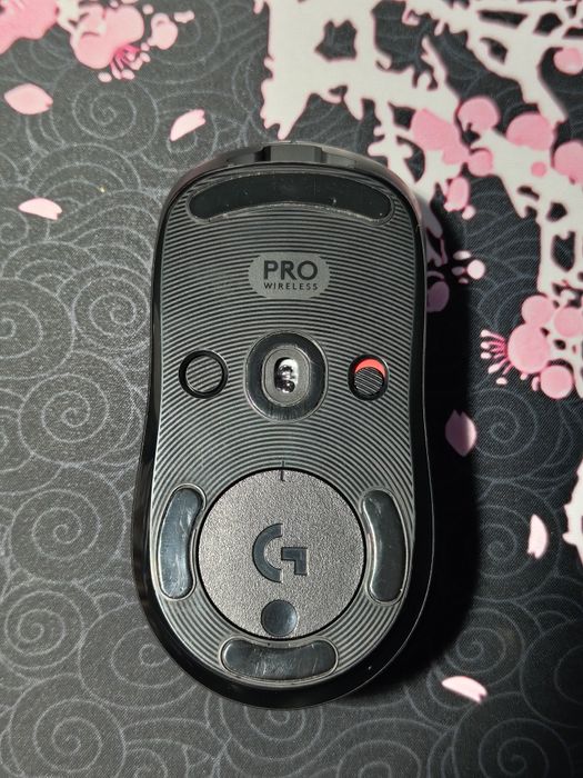 Продам игровую мышь Logitech G Pro