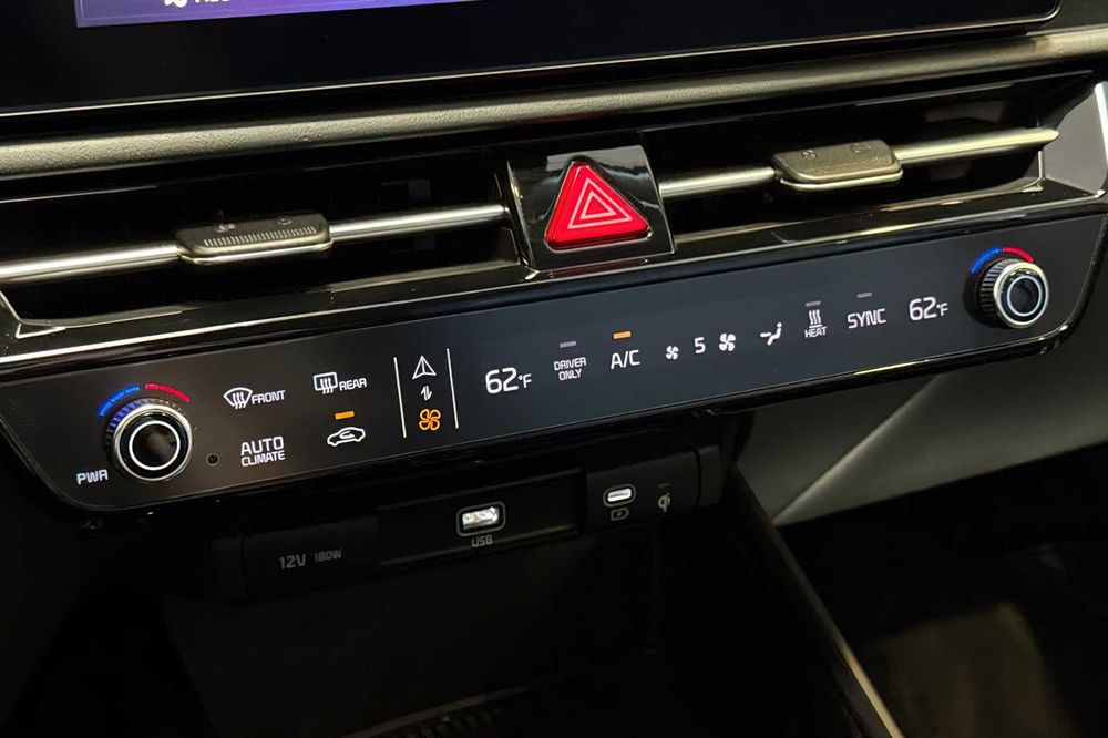 Kia Niro EV Wind      2023