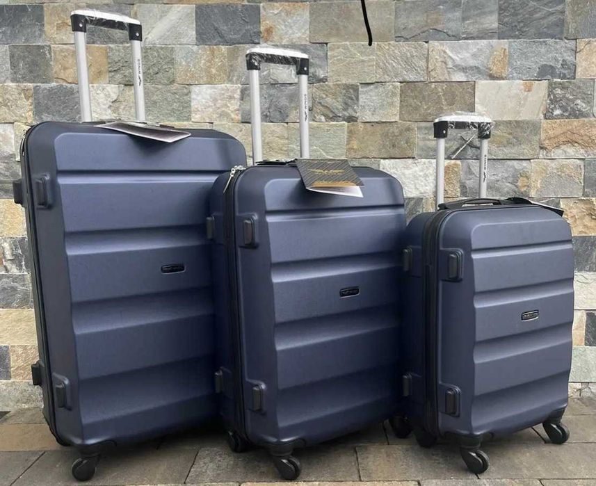 Чемодан на колесах Валіза Велика середня XS сумка дорожня Wings Вінгс