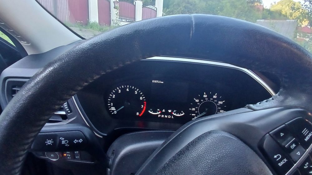 Ford Escape SEL (2020 рік)