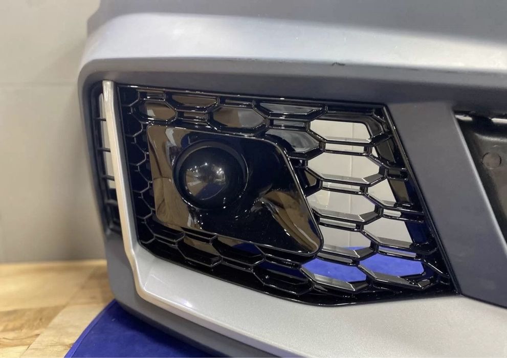 Бампер передний решетка AUDI A5 F5 B9 8W RS5