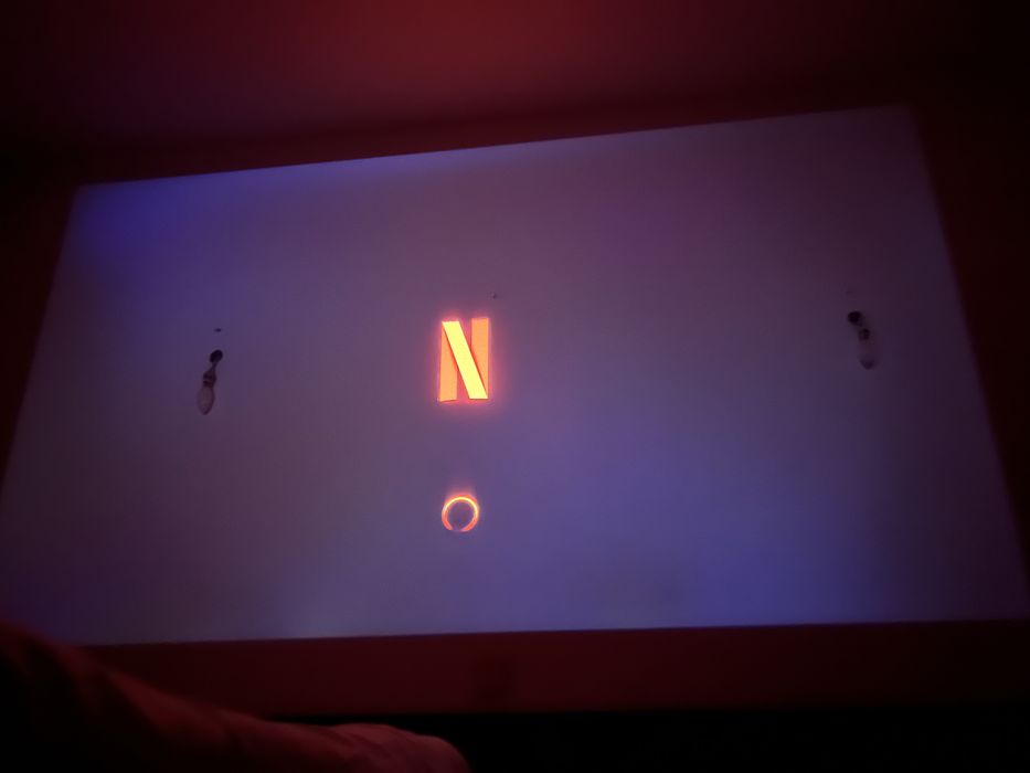 Projetor portatil com beg para transporte yoton