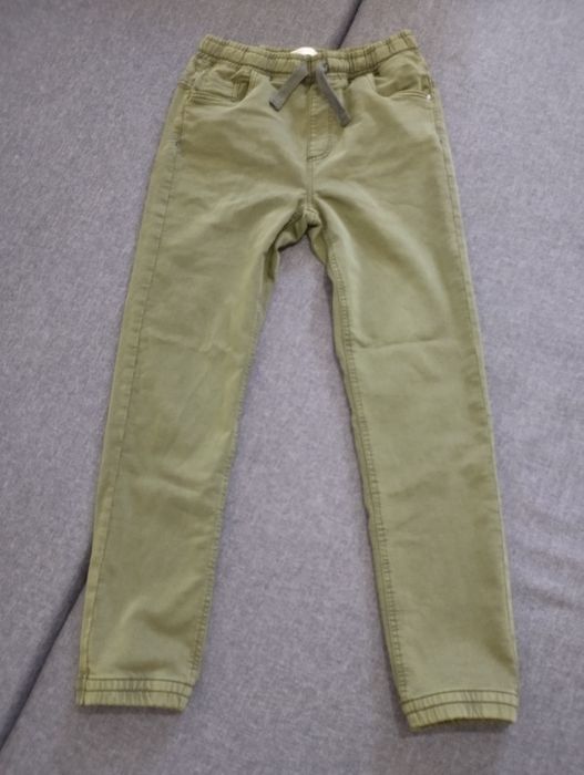 Оливкові джогери Reserved