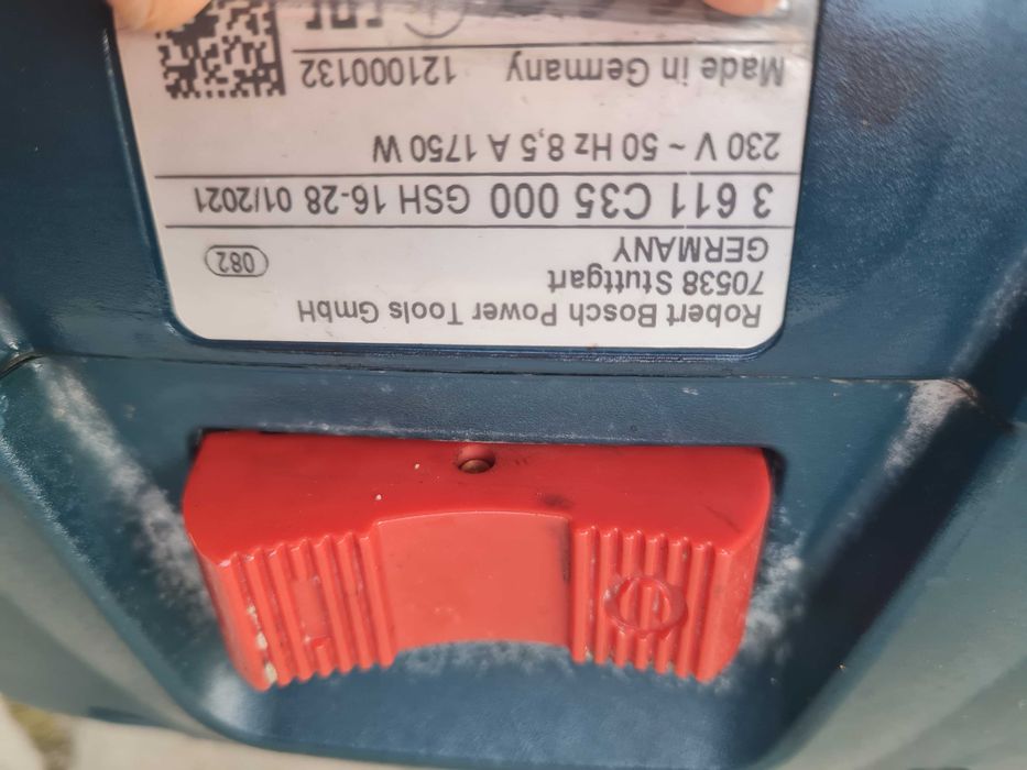 Młot wyburzeniowy GSH 16-28 + groty