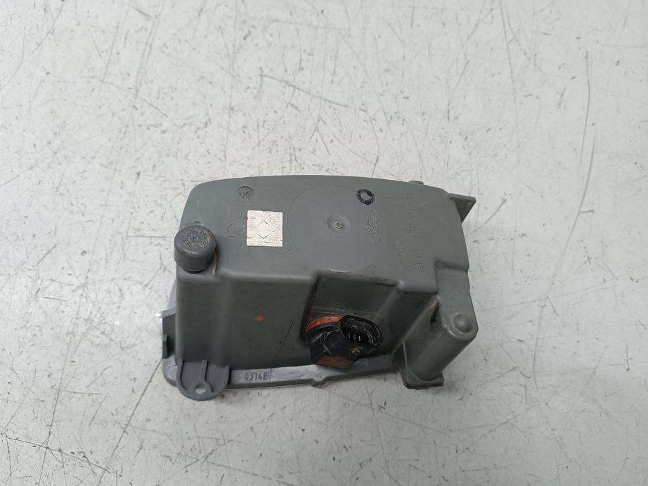 Farol de Nevoeiro - FORD B-MAX (JK) | 12 -