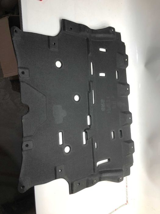 Корпус фільтра  повітряного фільтру Nissan Rogue T33