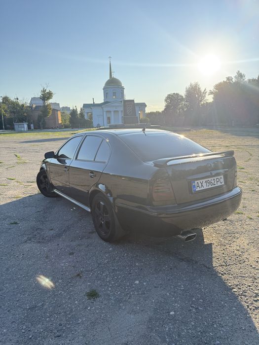 Шкода октавія  2004