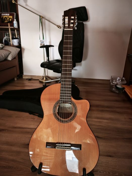 Guitarra/Viola Nylon Almansa Pickup LR Baggs Anthem SL Classic