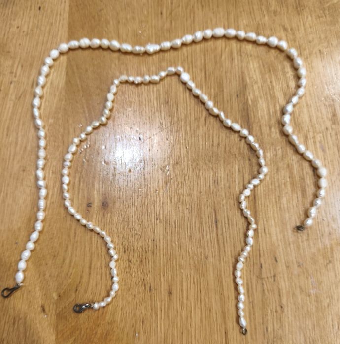 Намисто з натуральних перлин