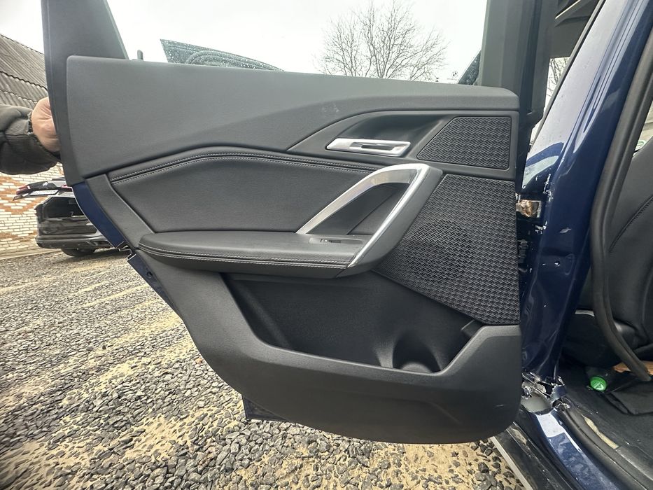 Салон bmw X1  u11 u06 Європа