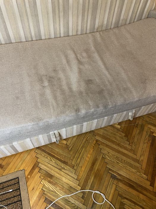 Продам диван з самовивозом
