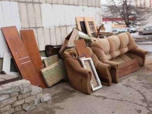 Вивезення сміття старой мебели Грузоперевозки ,грузчики вантажні перевнзення ,доставка