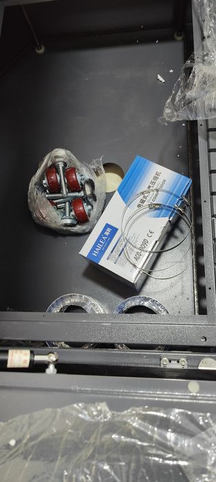 Лазерний верстат 1080 Reci 100 Вт CO2 і