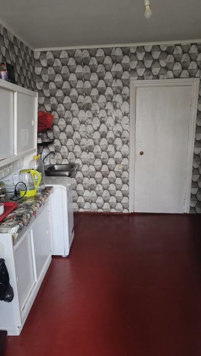 Продается двухкомнатная квартира в Широкой балке,остановка Кафе