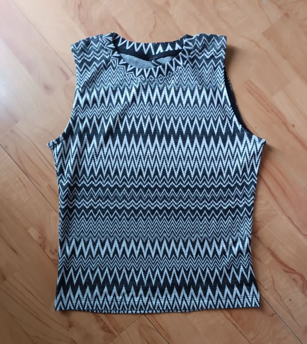 Lekka bluzeczka Stradivarius "L'