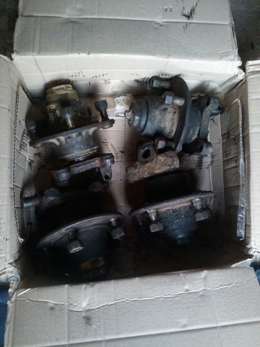 Ступиці волга москвич ваз газ соболь диски: 1 000 грн. - Маточини ...