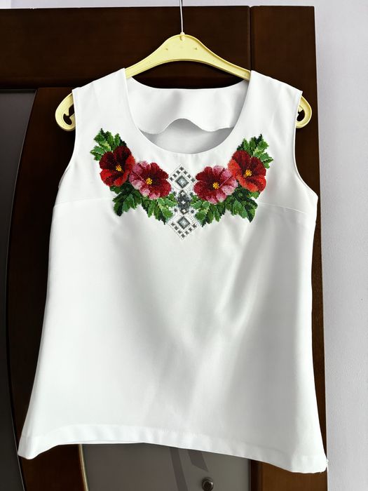 Сорочка- вишиванка на короткий рукав з бісером