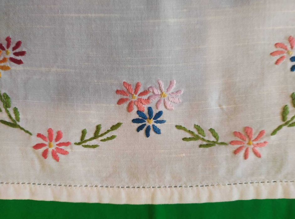 Вишита Скатертина + серветка