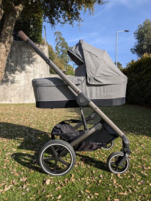 Carrinho de bebé Balios S Lux + Alcofa + acessórios