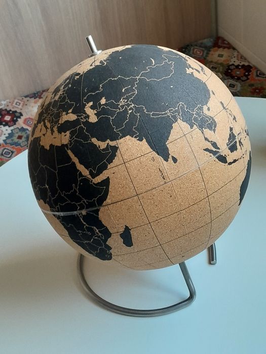 Cork Globe