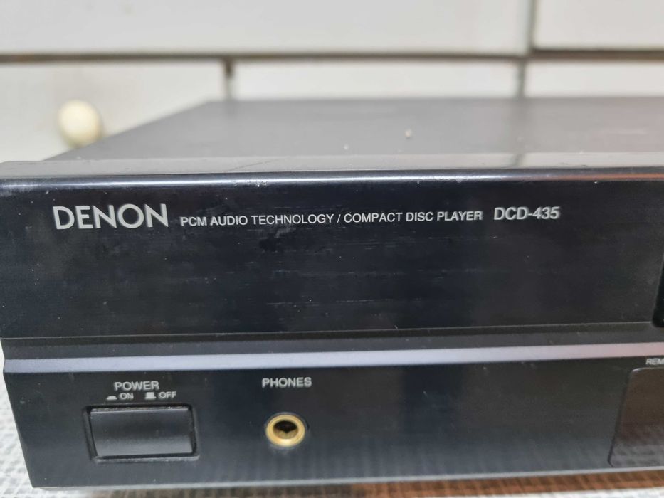 DENON DCD-435. Disc player.