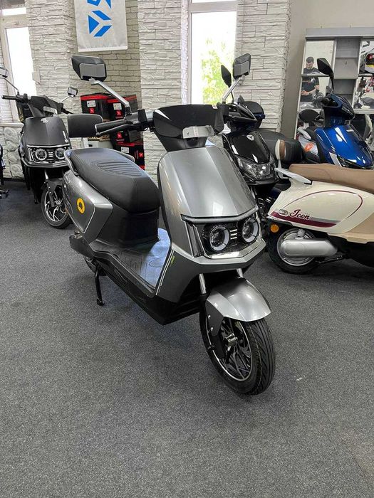 Электроскутер NISA K6. Графен