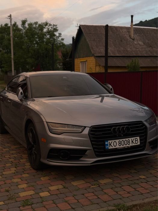 Аudi A7 2015 рік